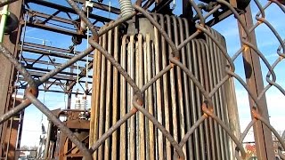 preview picture of video 'SEPTA Lansdale Substation 25hz Transformer Sounds'