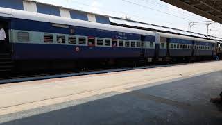 preview picture of video 'Madurai _ Rameswaram Passenger (16734) arriving Madurai Junction (MDU)'