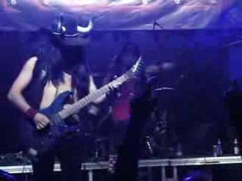 GIGATRON - "Touch me the guitar" & "Heavy hasta la muerte"