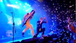 Madina Lake - Me Vs. The World (Live)