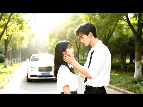 Only after death did I realize my cold CEO husband loved me. Reborn, I approached him, was spoiled!