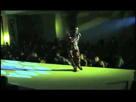 Enrique Divine - Opening Gloria Gaynor - 2001.mov