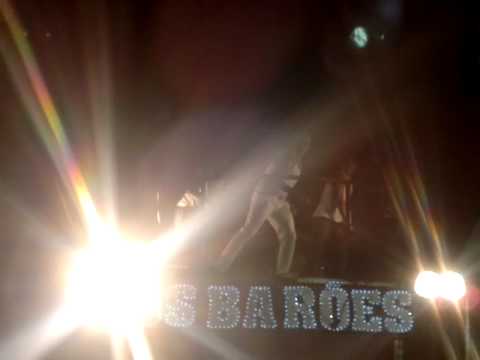 Os Barões   Bloco Agito Pirata   Casa Dos Primos3