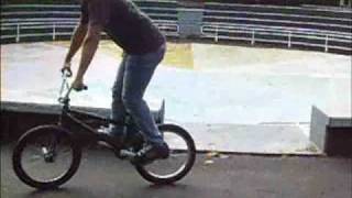 preview picture of video 'maxo video bmx'