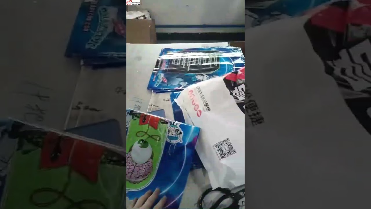 Custom Logo Boutique Clothes Shopping Business Plastic Bag Soft Ring Handle Plastic Bags With Handle