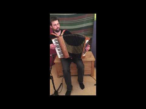 Simon Dumpleton playing a Castagnari Magica Piano Accordion