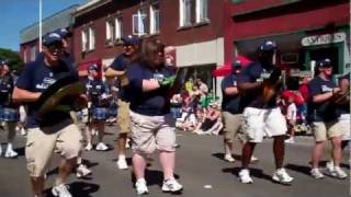 preview picture of video 'Seattle Seahawks Blue Thunder Rocks 2011 Renton River Days Parade'