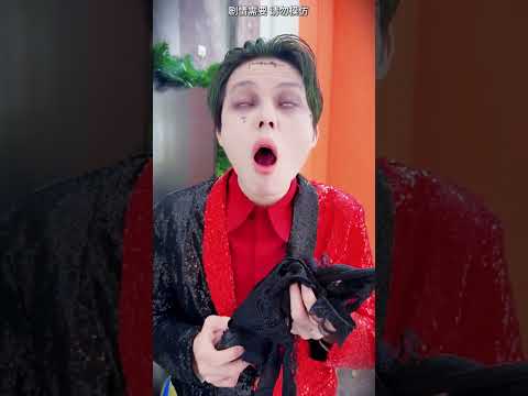 Mr. Joker manipulated the white angel#clown #couple #shorts