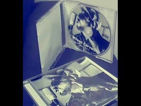 Cantor Wilson Carvalho apresentando seu CD - Na sala do trono