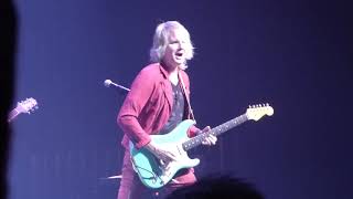 ALAN PARSONS LIVE PROJECT: &quot;DAMNED IF I DO&quot; live at King Center, Melbourne, Fla