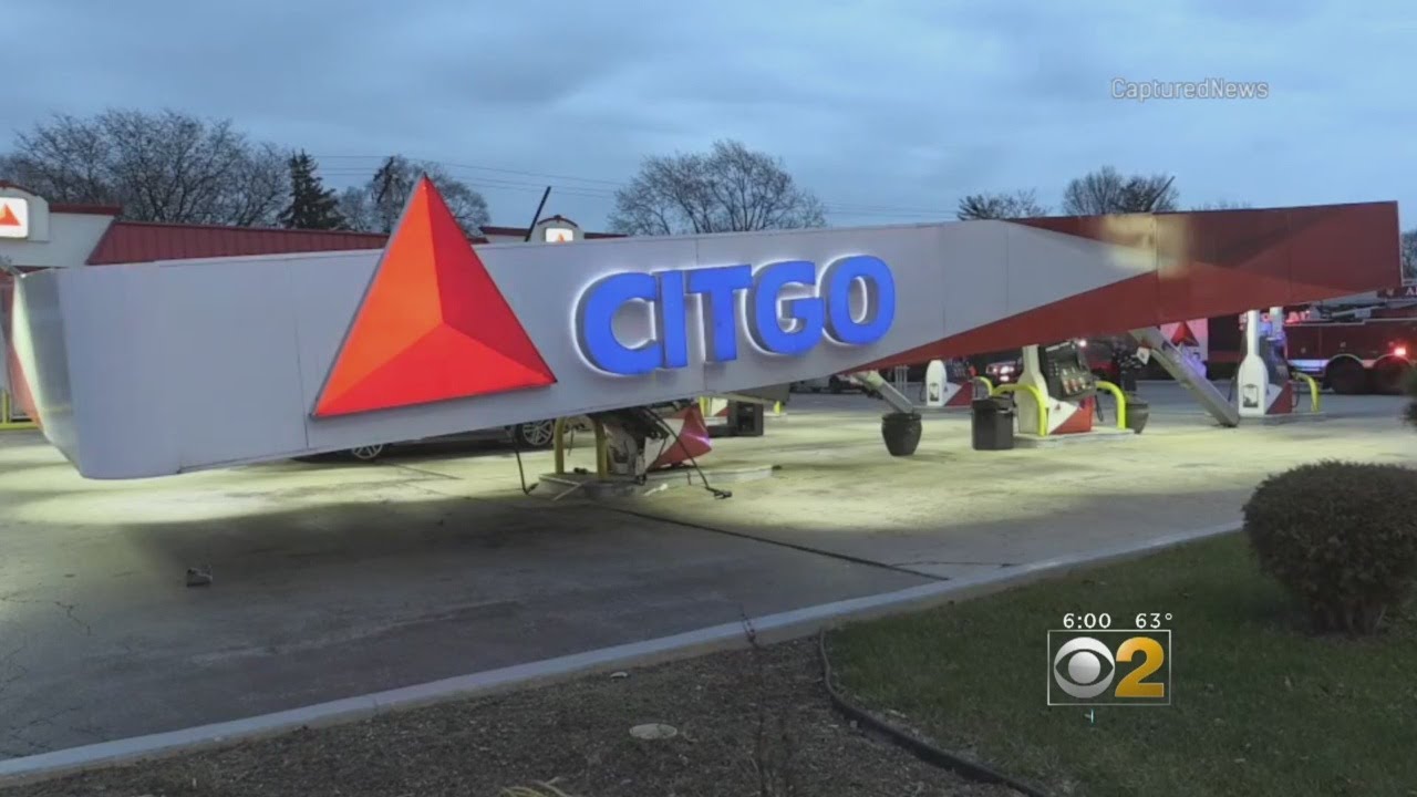 Motorists Escape Injury In Gas Station Collapse
