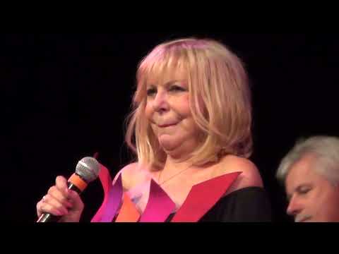 Hana Zagorová a Petr Rezek - Ta pusa je tvá 2014 live Piešťany