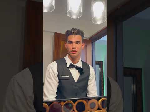 Bar Restaurante "Wow Pedro" Baracoa Guantanamo ..Feliz Navidad.