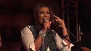 Syleena Johnson -  I Cut My Hair [Live @ New Morning, Paris, 2013-03-29]