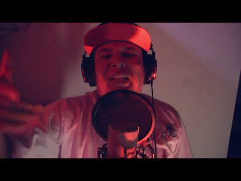 Estamos de pie - Joseph Revelación  (Video Oficial)