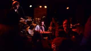 Neil Young Tribute  /  Harvest Moon