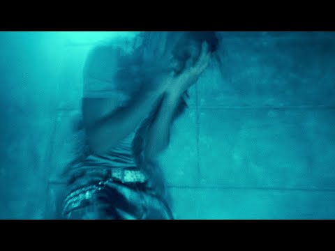 Jahi - OUT MY HEAD! (Official Music Video)