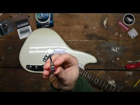 Squier Paranormal Cyclone - Seymour Duncan Pickups image 10