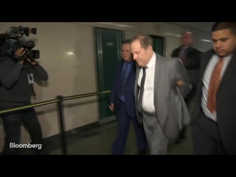 Harvey Weinstein Arrives at Sex Assault Trial in Manhattan