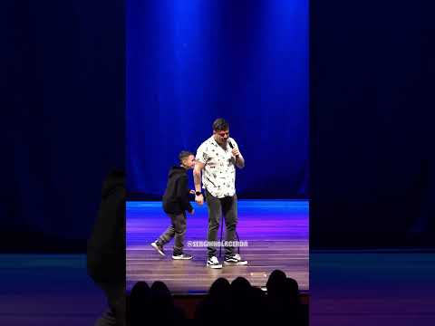 E não é que ele ficou invisível? 🤣🤣🤣