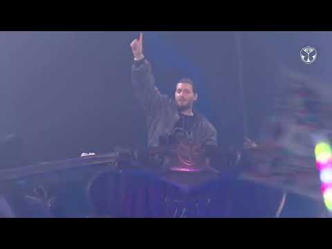 Alesso & SICK INDIVIDUALS - ID w/ Calvin Harris & Alesso ft. Hurts - Under Control @ Tomorrowland