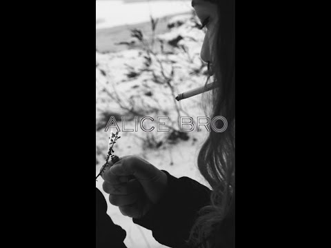 Blonde À Personne - Alice Bro