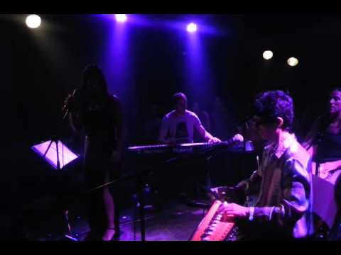 Ahuva Ozeri אהובה עוזרי - ימים של בוסר