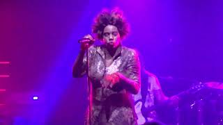 Macy Gray - Nothing else matters (Metallica cover) @ Barcelona