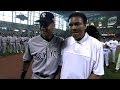 AL NL Muhammad Ali Helps Throw Out The First Pitch