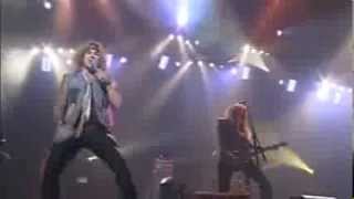 Steel Panther - Eyes Of A Panther Live (with lyrics on description)