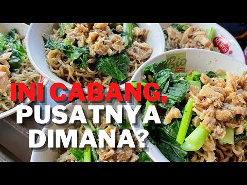 Nyoba bakmi cabang roxy, tapi gak pernah nemu aslinya di roxy! | Bike And Mie Eps 59