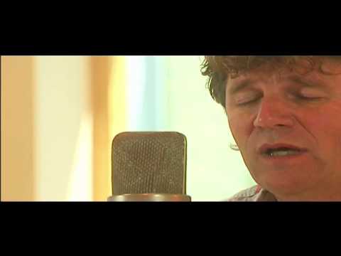 Koninklijke Harmonie van Thorn met Ge Reinders - D'n Haof - van de CD "Bloas mig nog Hoes"