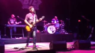 Better Than Ezra with Just Like Heaven cover