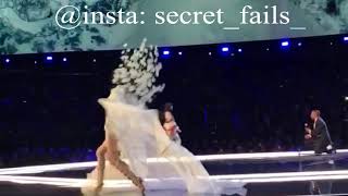Full HD NEVER SEEN! Ming Xi Victoria's Secret Model ruined Fashion Show Shanghai 2017