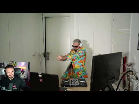 *ILLOJUAN* REACCIONA a *PAPIGAVI* BAILANDO “OYE VICTOR DIME TU SECLETO*