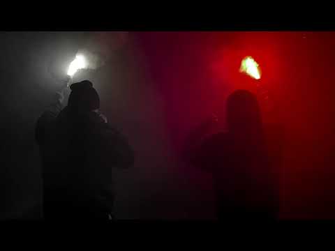 HAŁASTRA - OGNIEM I MIECZEM