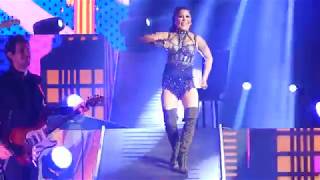 UN GRITO EN LA NOCHE & LIPSTICK    ALEJANDRA GUZMAN