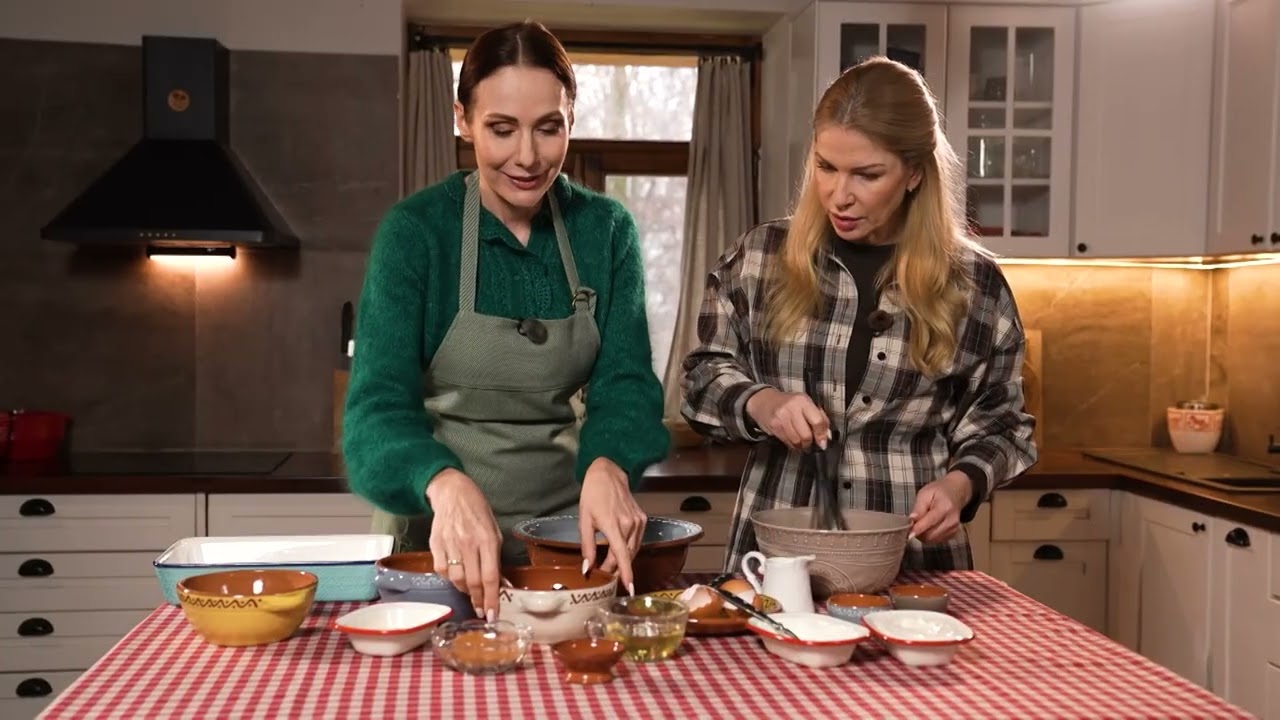 Video recept Makovo-tvarohový koláč so slivkami Na chalupe EPI 04 Jar 2026