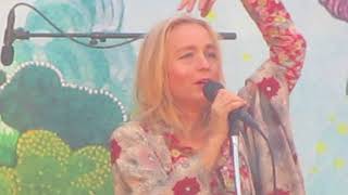 Lisa Ekdahl Flyg Vilda Fågel Stockholm Vitabergsparken 180902