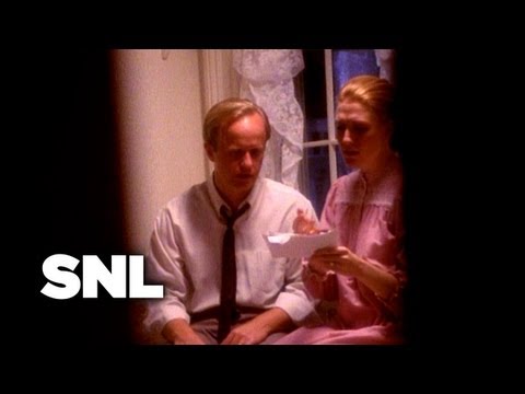 Fuzzy Memories: Family Crisis - Saturday Night Live