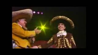 VICENTE FERNANDEZ - CUATRO VIDAS FT . ANA GABRIEL