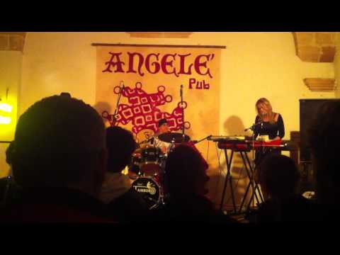 ECO NUEL - 25/11/11 Live@Angelè Pub