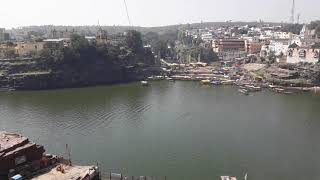preview picture of video 'Omkareshwar  Narmada nadhi ghat'