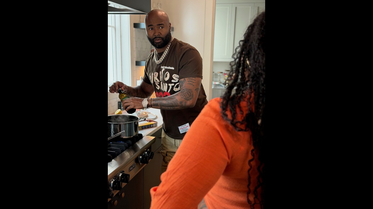When Sunny confronts Mike about scrambling Lesa’s egg whites!