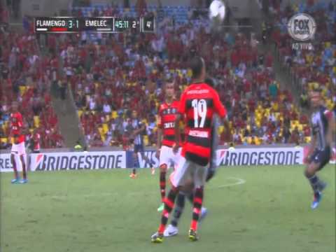Alecsandro amazing skilll - Flamengo 3 x 1 Emelec - Copa dos Libertadores - 26/02/2014