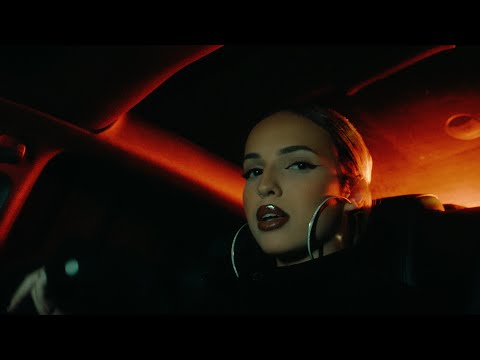 Miniatura de BAD BITCH