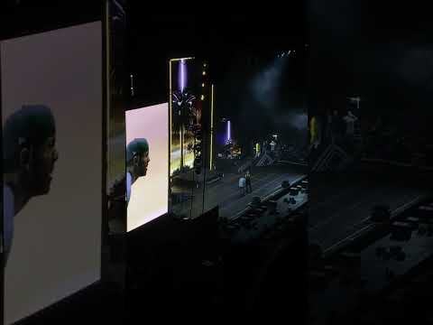 7 Lágrimas Remix En Madrid - Mora y Soge culebra