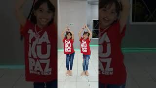 Download lagu Kuch To Bata mp3