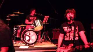 The Decline  - Land Down Under [Pennywise]