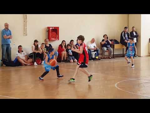 Tactic Baschet Club - BC.Slam (B.B.M)  Scor final: 90 la 4